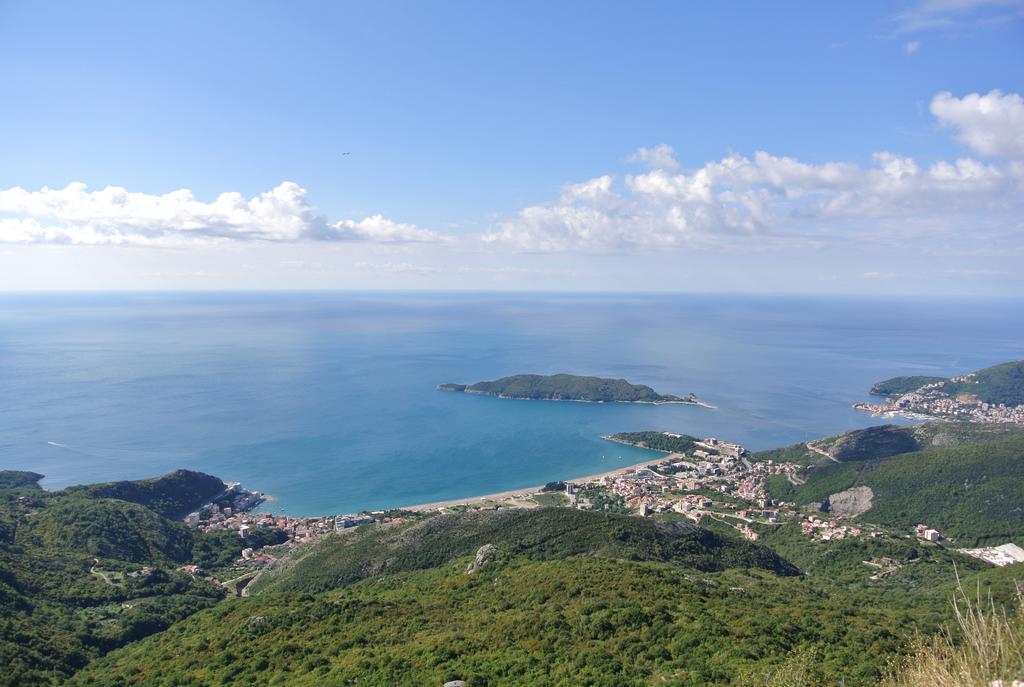 Apartments Crystall Budva Exterior foto