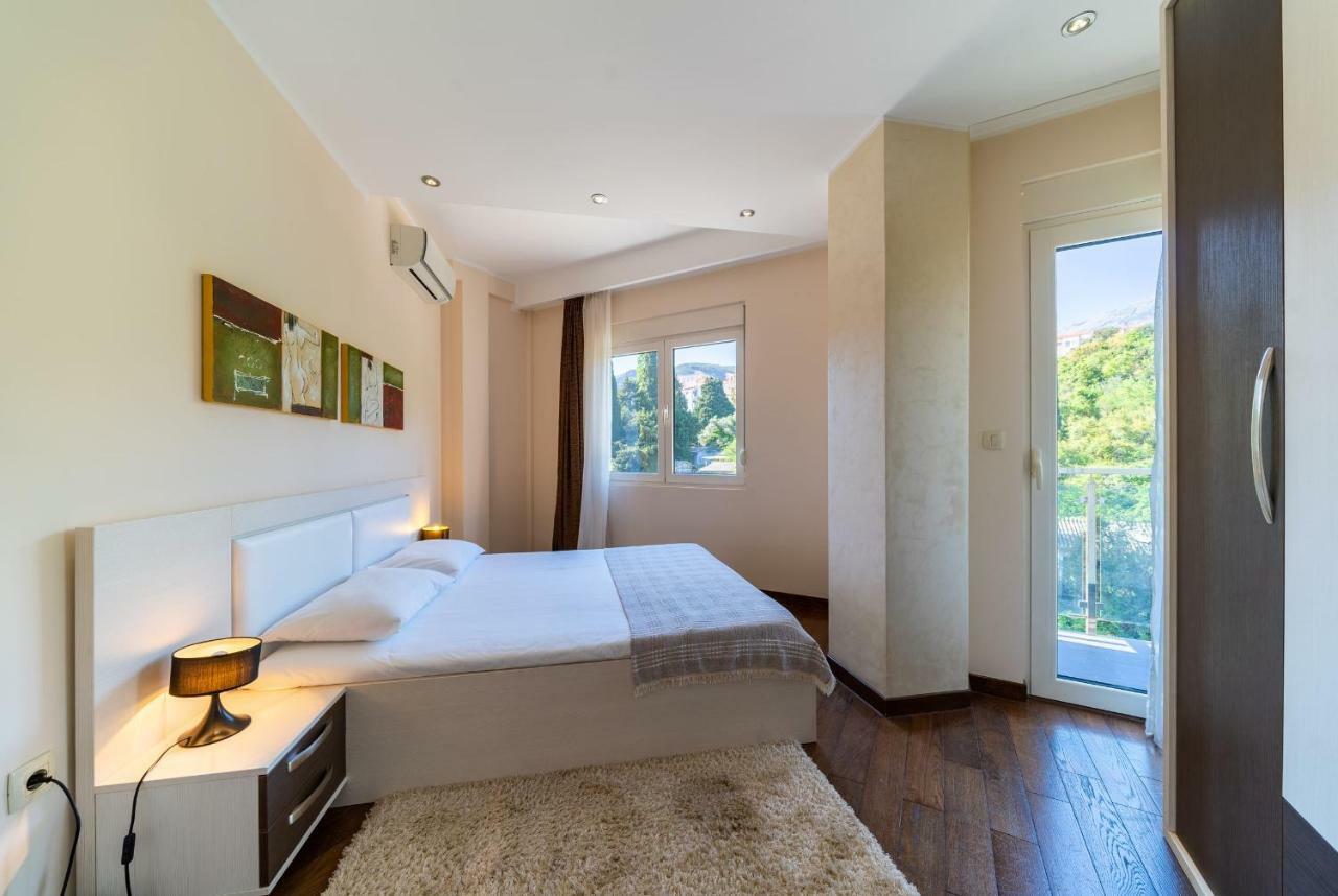 Apartments Crystall Budva Exterior foto